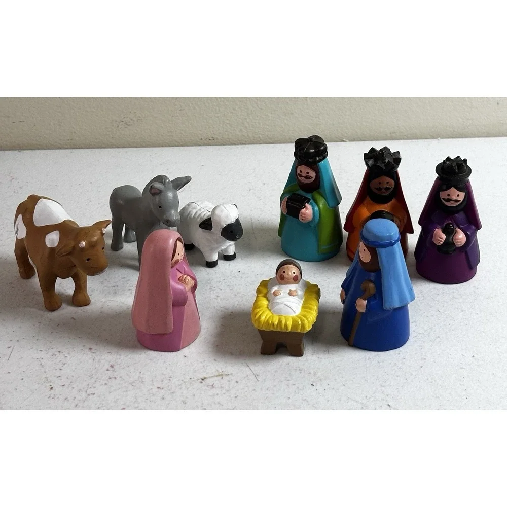Vintage 1993 Avon Child's My First Christmas Story Nativity‎ 9 PC Set Complete